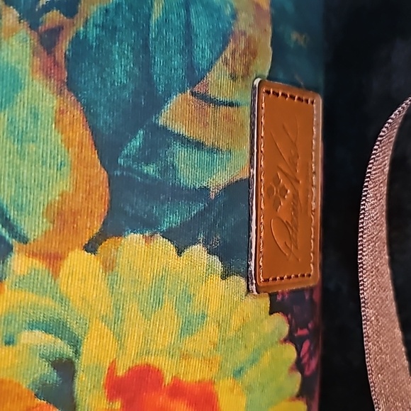 NWT Patricia Nash Carmini Sling Crossbody💥💥24 Hr FLASH SALE - Picture 10 of 11